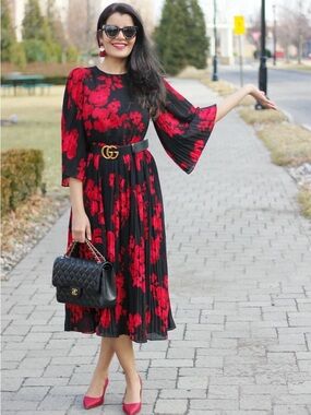 H&M Chiffon Floral Poppy Pleated Midi Dress